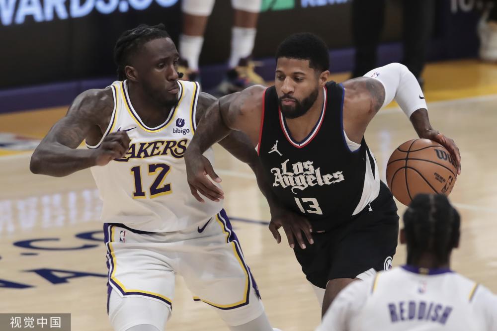 球员留守 球员留守